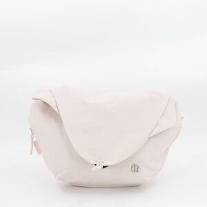 NWT - Lululemon Curved Crossbody 3L Pink OS
